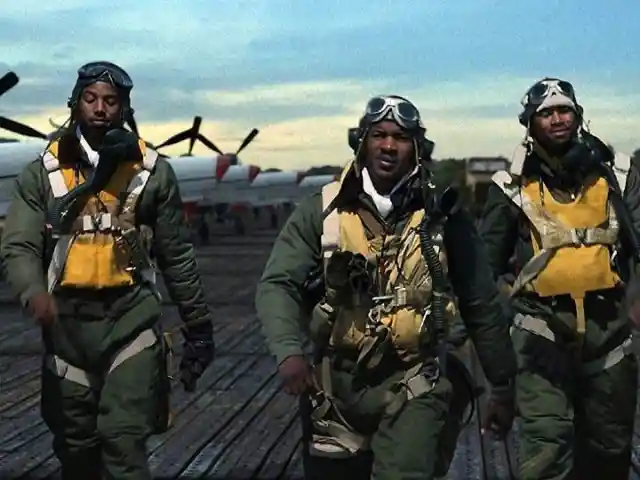#21 - Red Tails