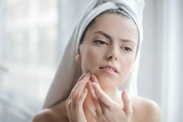Stop Popping Your Pimples! Follow These Tips Instead