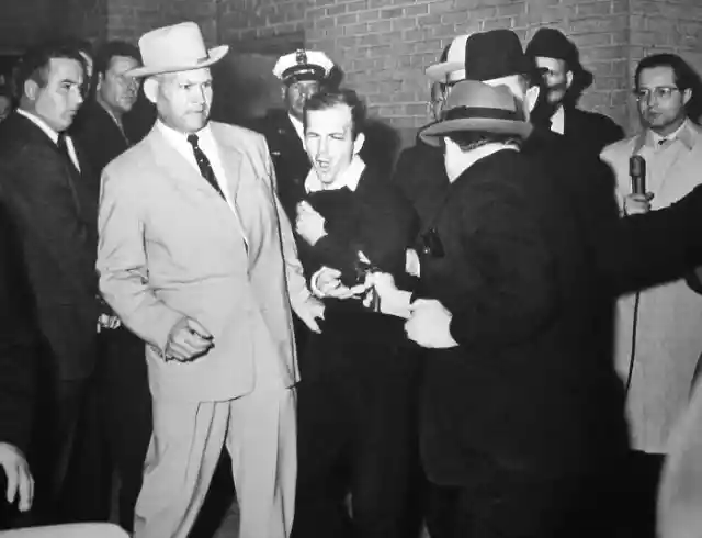 Ruby Shoots Oswald, 1964