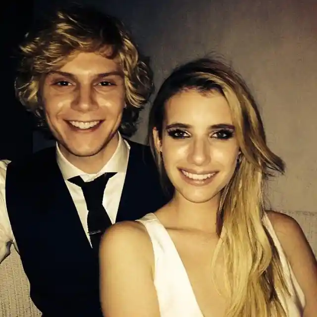 #8. Emma Roberts & Evan Peters