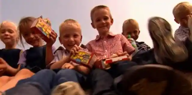 The Amazing Story Of The World's First Surviving Septuplets