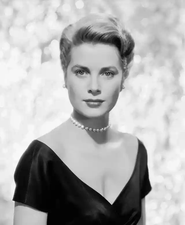 1982: Grace Kelly Dies