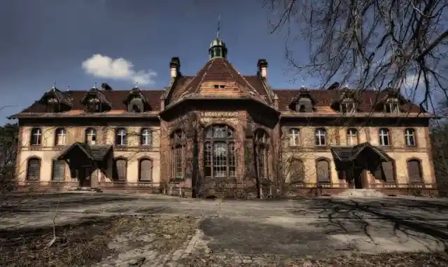 #20. Beelitz-Heilst&auml;tten Hospital &ndash; Germany