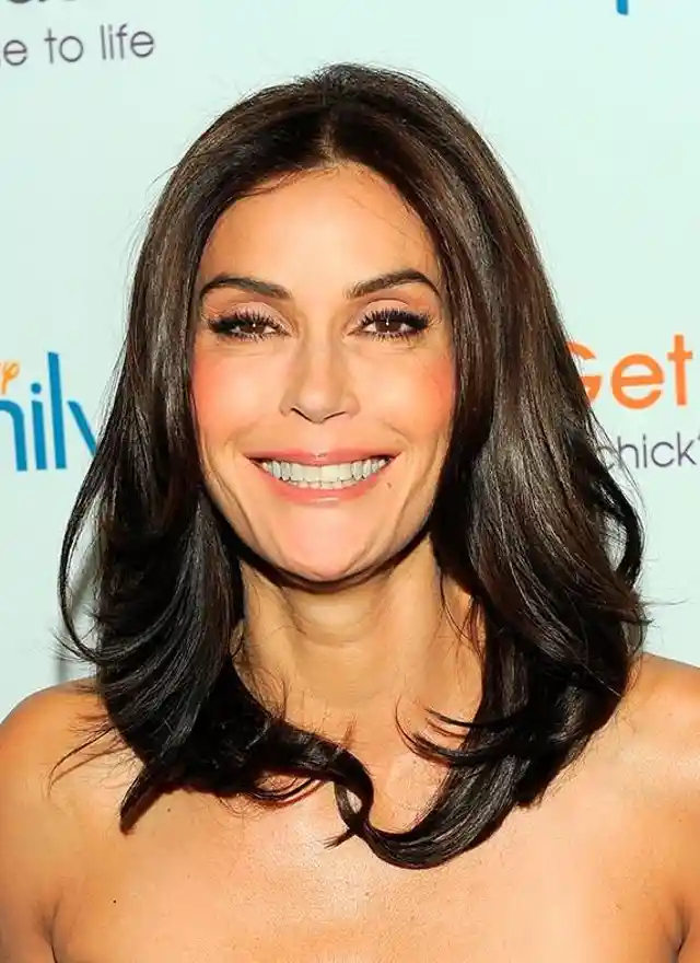 #16. Teri Hatcher Loves Wine