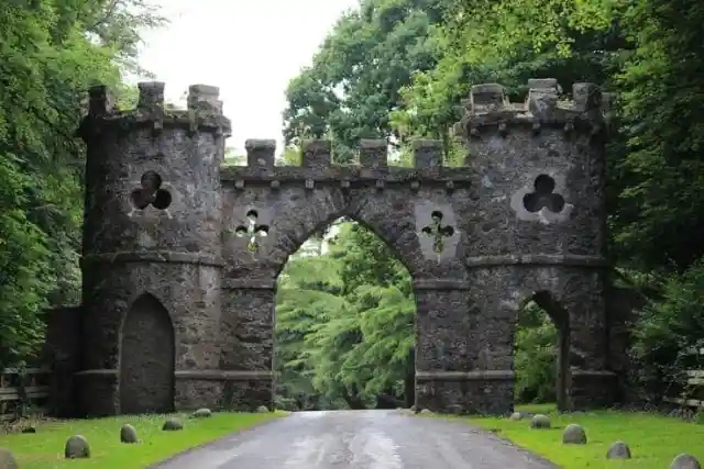 #9. Tollymore Forest Park, Northern Ireland: The Roads Of Winterfell