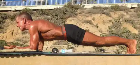 Longest Abdominal Plank Position