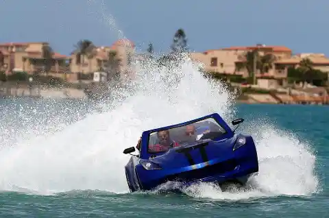 Coches Acuáticos