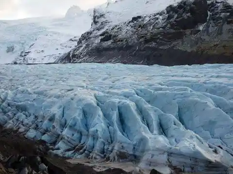 #1. Sv&iacute;nafellsjokull Glacier, Iceland: The Fist Of The First Men