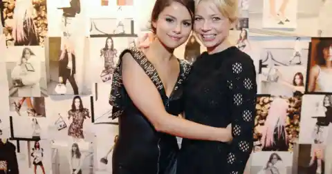 #7. Selena Gomez / Michelle Williams