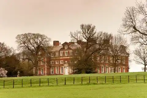 #10. Raynham Hall