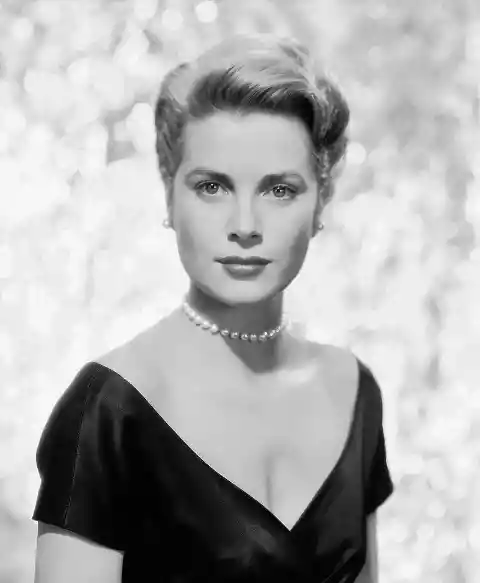 1982: Grace Kelly Dies