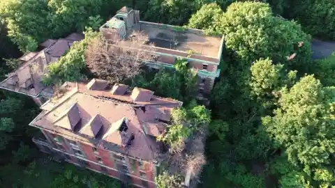 #19. North Brother Island, New York, USA