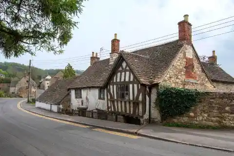 #3. Ancient Ram Inn